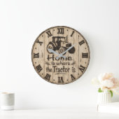Home Is Where the Tractor Is Rustic Farmhouse ラージ壁時計 (ホーム)