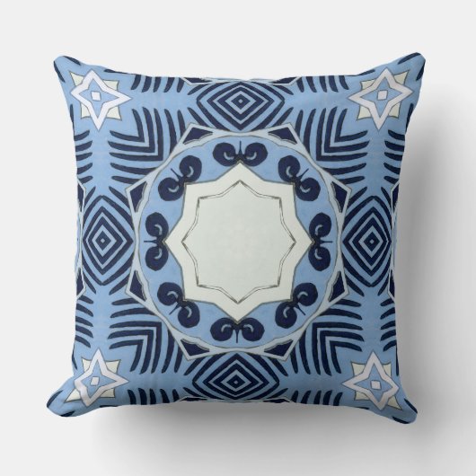 Home & Living > Home Décor > Pillows & Poufs > Thr クッション (正面)