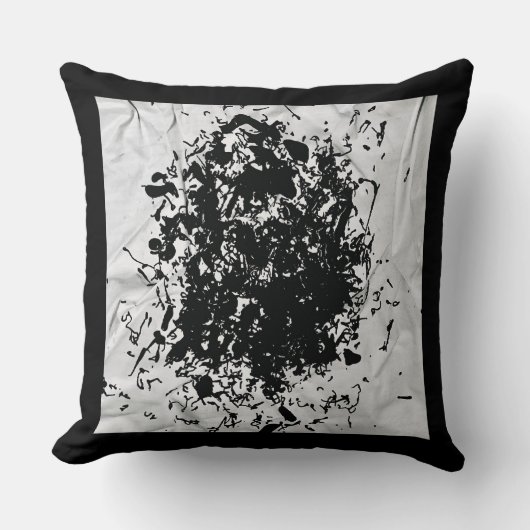 Home & Living > Home Décor > Pillows & Poufs > Thr クッション (正面)