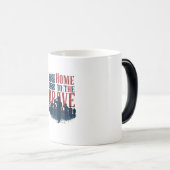 Home of the Brave Salute Tee モーフィングマグカップ (正面右)