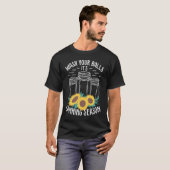 Homesteading Wash your Balls its Canning Season Ho Tシャツ (正面フル)