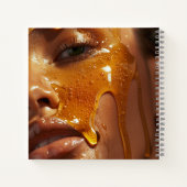 Honey Drip Beauty – Sensual Golden Portraits of Wo ノートブック (裏面)