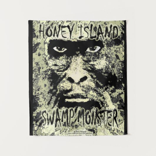 Honey Island Swamp Monster Tapestry タペストリー (正面)