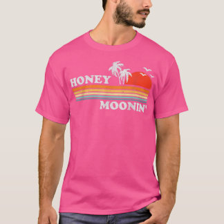 Honey Moonin Beach Honeymoon Vacation Men Women Co Tシャツ