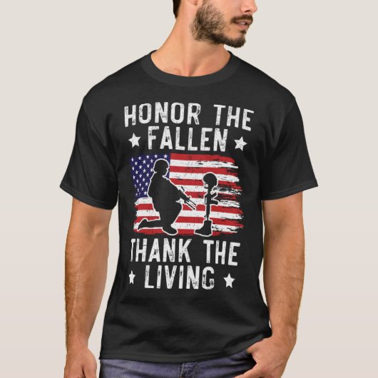 Honor The Fallen Thank The Living USA American Mem Tシャツ (正面)