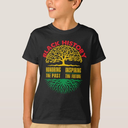 Honoring Past Inspiring Black History Month Tシャツ (正面)