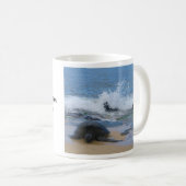 Honuとつるすこと: 北の海岸のスタイル コーヒーマグカップ (正面右)