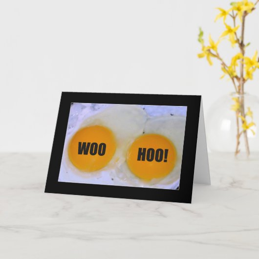 HOOに懇願して下さい! 卵straの大きいお祝い カード (黄色い花)