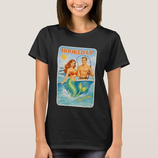 Hooked Up Fishing Pin-Up Mermaid Funny Retro Fish Tシャツ (正面)