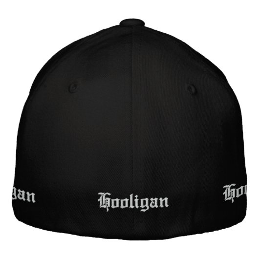 Hooligan cap exclusive 刺繍入りキャップ (裏面)
