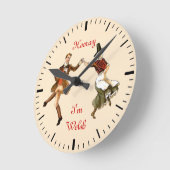 Hooray私はウェールズです ラウンド壁時計 (傾斜)