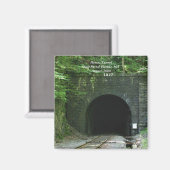 Hoosac Tunnel East Portal Florida MAマグネット マグネット (正面/裏面)