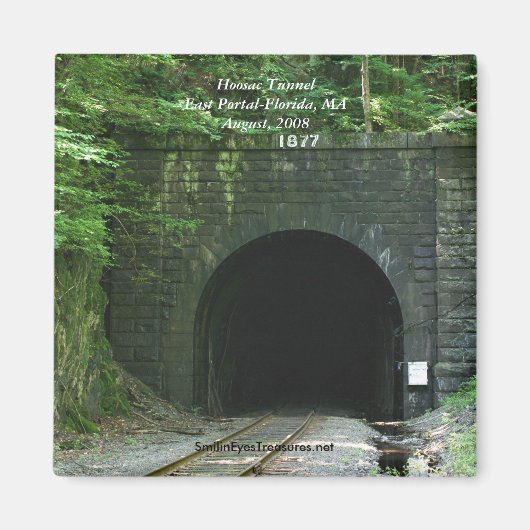 Hoosac Tunnel East Portal Florida MAマグネット マグネット (正面)