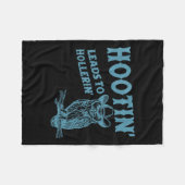 Hootin' Leads To Hollerin' Funny Owl  フリースブランケット (正面(横))