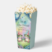 Hop On Over Birthday Party  フェイバーボックス (はじけた状態)