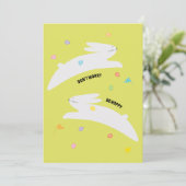 Hoppy Easter Bunny | Modern Minimal Easter  シーズンカード (スタンド正面)