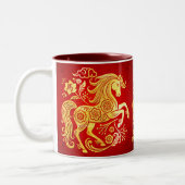 Horse Chinese Lunar New Year Gold Foil Red 2026 ツートーンマグカップ (左)