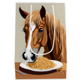 horse eating spaghetti  ミディアムペーパーバッグ (裏面)