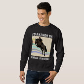 Horse Jumping Horse Equestrian Breeder Horsewoman  スウェットシャツ (正面フル)