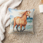 Horse on Beach クッション (ブランケット)