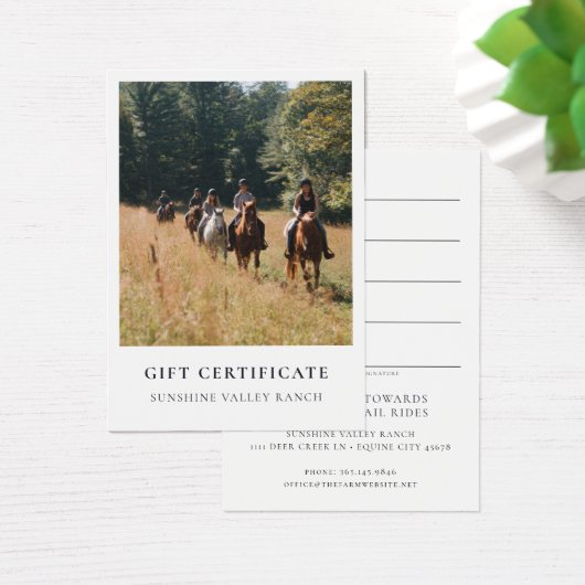 Horse Riding Lessons Gift Certificate Template (デスク)