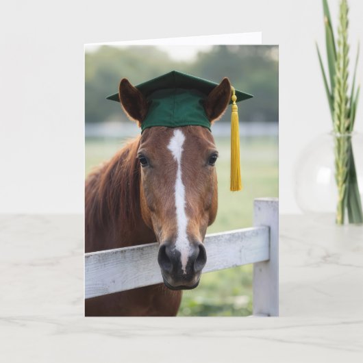 Horse Wearing a Green Graduation Cap カード (正面)
