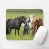 Horses on the Ranch, South Iceland マウスパッド (マウス)