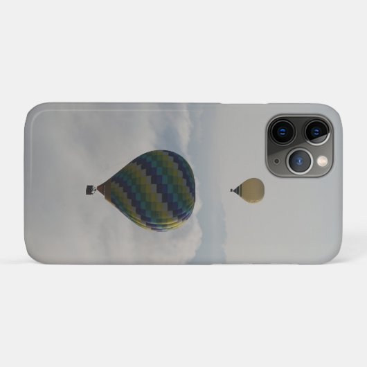 Hot Air Balloon Over Cloudy Tuscan Sky Case-Mate iPhoneケース (裏面(横))