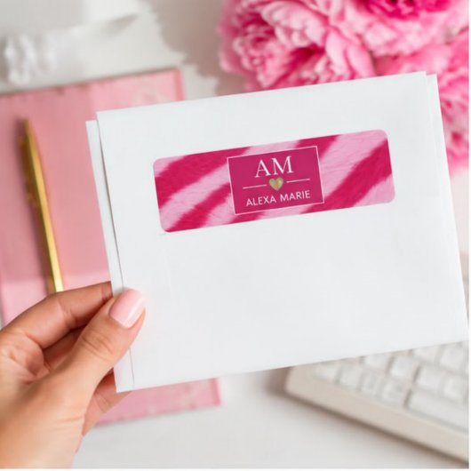 Hot Baby Pink Faux Fur Zebra Stripe Soft Glam ラベル