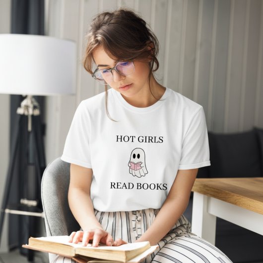 Hot Girls Read Books | Ghost Halloween トライブレンドＴシャツ