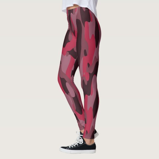 Hot pink and Burgundy Camo レギンス (左)
