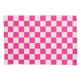 Hot pink and tan checkerboard pattern 枕カバー