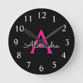 Hot Pink Black Scriptモノグラガーリーム名 ラウンド壁時計 (正面)