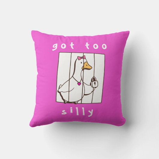 Hot Pink Got too Silly Funny Goose クッション (裏面)