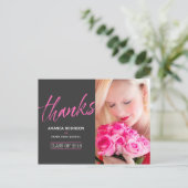 Hot-Pink Graduate Thank You Photo ポストカード (スタンド正面)