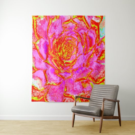 Hot Pink, Red and Yellow Succulent Sedum Rosette タペストリー (インサイチュ)