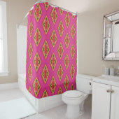Hot Pink Retro Diamond Shower Curtain シャワーカーテン (インサイチュ)
