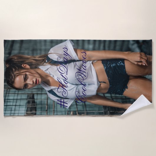 #HotLaysCoolWavesBeachTowel ビーチタオル (正面)