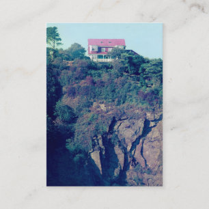 House on a Cliff – テンビー,ウェールズ,イギリス 名刺