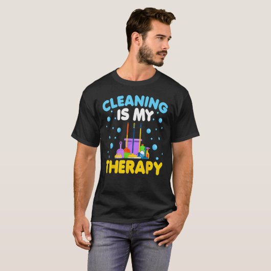 Housekeeping Housekeeper Cleaning Is My Therapy Tシャツ (正面フル)