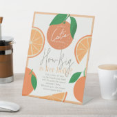 How Big is Mommy's Belly Orange Baby Shower Game 台座サイン (インサイチュ)