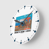 『How I Vent (深い海の噴出化学)』 ラウンド壁時計 (傾斜)