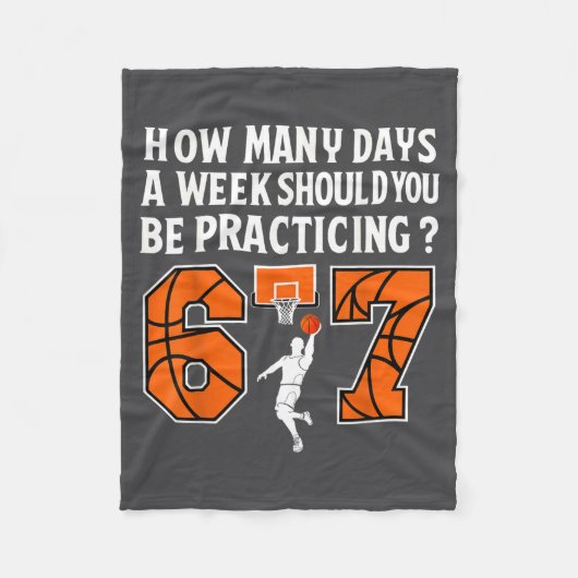 How Many Days Funny 67 Meme Basketball Practicing  フリースブランケット (正面)