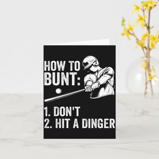 How To Bunt Don't Hit A Dinger Funny Baseball Play カード (黄色い花)