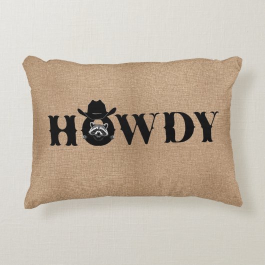 Howdy Raccoon Cowboy Hat Rustic アクセントクッション (正面)