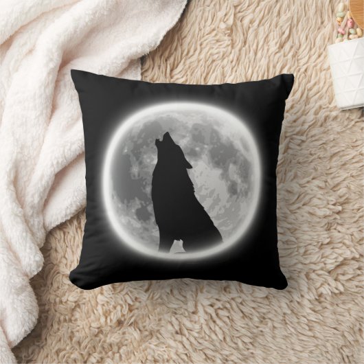 Howling Wolf   クッション (ブランケット)