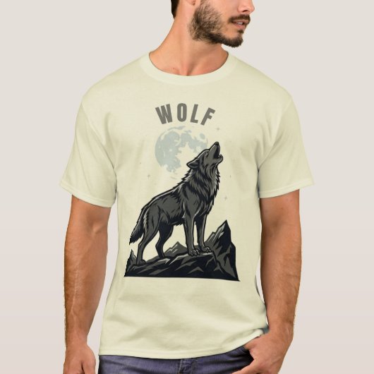 Howling Wolf Moon T-Shirt – Wild Lone Wolf Design Tシャツ (正面)