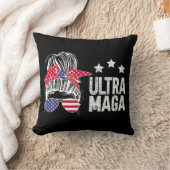 https://www.zazzle.com/pd/spp/pt-mojo_throwpillow? クッション (ブランケット)