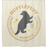 HUFFLEPUFF™バダーガーハウスプライドバッジ シャワーカーテン (正面)