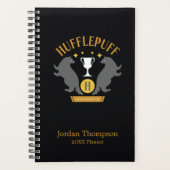 HUFFLEPUFF™バッジャー&カップハウスプライドグラフィック プランナー手帳 (正面)